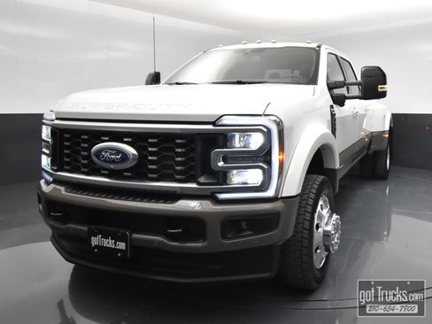 Used 2026 Ford F450 King Ranch w/ FX4 Off-Road Package AWD/4WD image 55