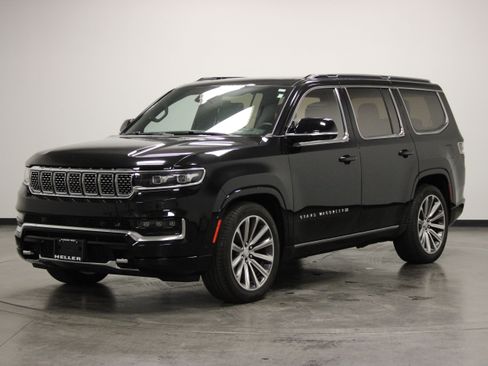 Used 2023 Jeep Grand Wagoneer Series II RWD image 4