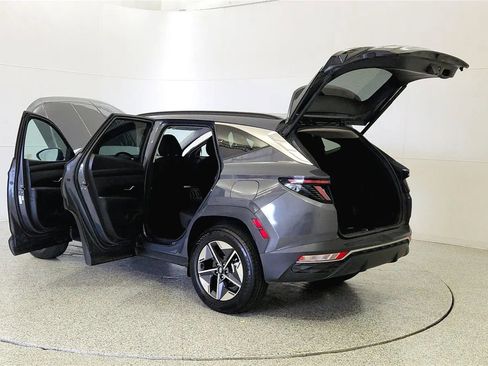 Used 2025 Hyundai Tucson SEL AWD/4WD image 11