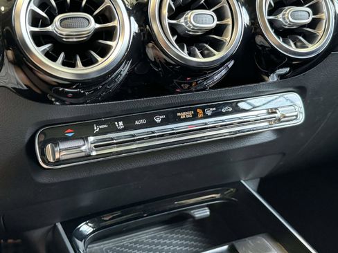 Certified 2021 Mercedes-Benz GLA 250 4MATIC image 14