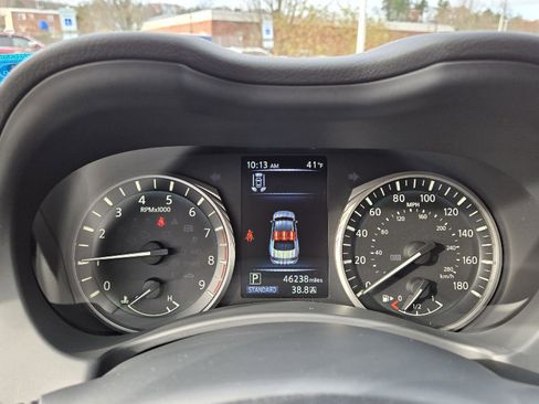 Certified 2023 INFINITI Q50 Luxe w/ Cargo Package image 22