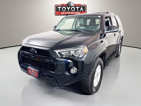 Used 2019 Toyota 4Runner SR5 Premium image 3