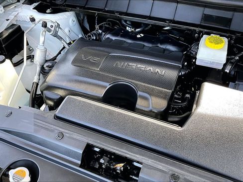 Used 2024 Nissan Pathfinder SL image 35