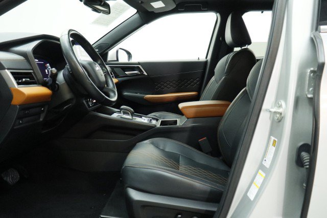 Used 2024 Mitsubishi Outlander SEL FWD image 7