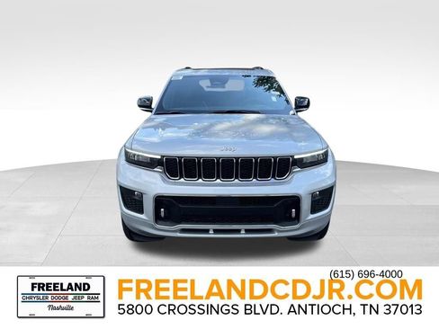 New 2025 Jeep Grand Cherokee L Overland w/ Luxury Tech Group IV image 2