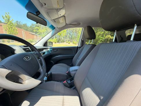Used 2010 Kia Sportage LX image 7