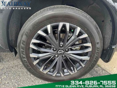 Used 2024 Nissan Rogue Platinum w/ Platinum Premium Package image 34