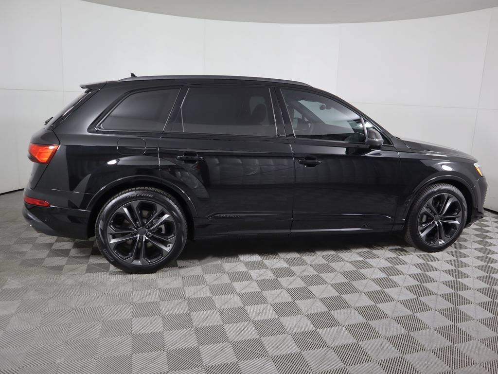 Used 2026 Audi Q7 3.0T Premium Plus w/ Premium Plus Package AWD/4WD image 5