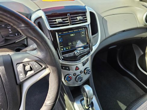 Used 2019 Chevrolet Sonic Premier image 30