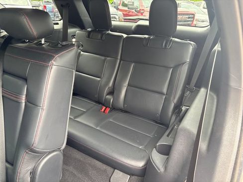 Used 2025 Ford Explorer ST AWD/4WD image 24