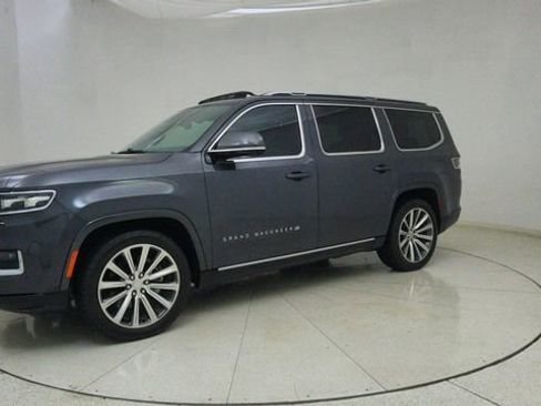 Used 2022 Jeep Grand Wagoneer Series II w/ Convenience Group III image 72