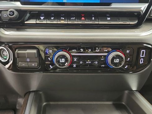 New 2026 Chevrolet Silverado 3500 High Country w/ High Country Premium Package AWD/4WD image 26