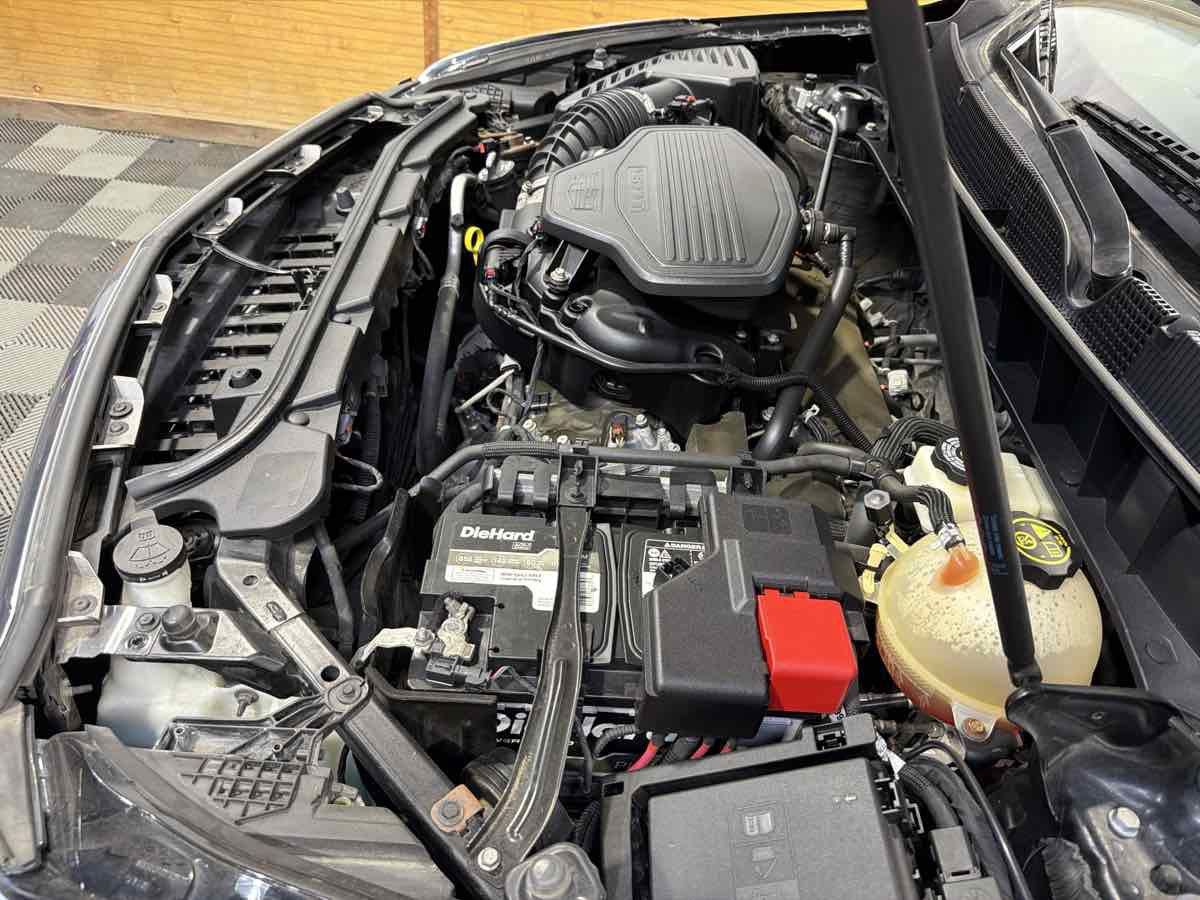 Used 2018 Cadillac XT5 Platinum AWD/4WD image 31