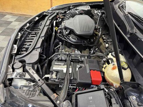 Used 2018 Cadillac XT5 Platinum image 31