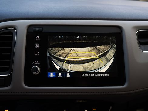 Certified 2021 Honda HR-V EX-L image 33