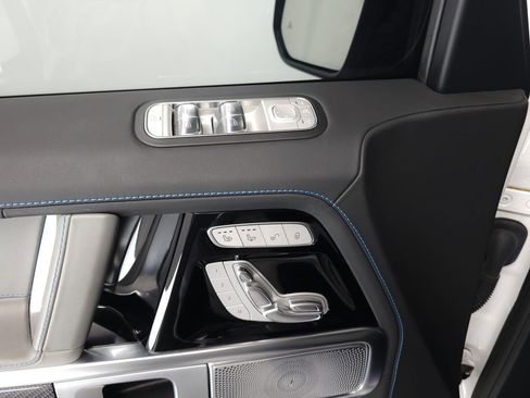 Certified 2025 Mercedes-Benz G 580 w/ EQ Technology image 6