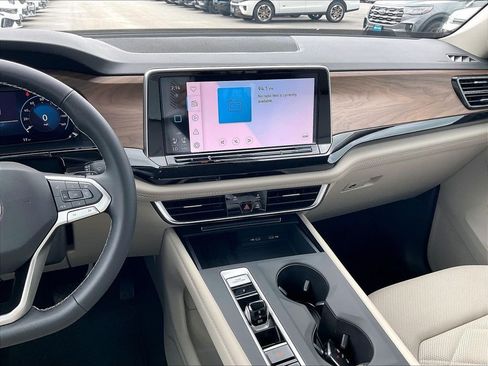 New 2026 Volkswagen Atlas SE AWD/4WD image 13