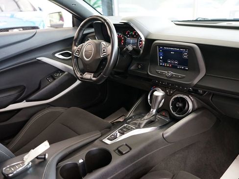 Used 2023 Chevrolet Camaro LT RWD image 9