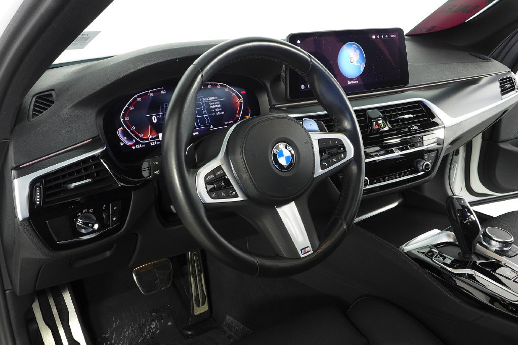 Certified 2023 BMW 540i w/ M Sport Package RWD image 31