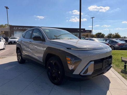 Used 2026 Hyundai Kona SEL Sport FWD image 12