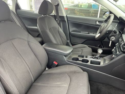 Used 2020 Kia Optima LX image 11