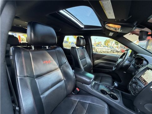 Used 2018 Dodge Durango R/T w/ Technology Group image 39