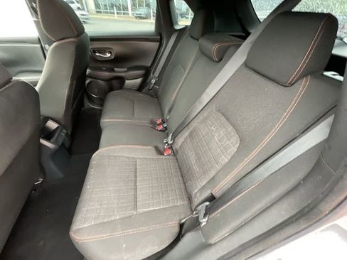 Certified 2025 Honda HR-V Sport image 21
