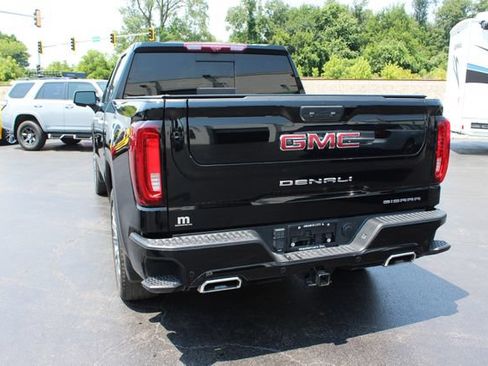 Used 2022 GMC Sierra 1500 Denali w/ Technology Package AWD/4WD image 8