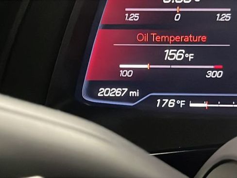 Used 2020 Chevrolet Corvette Stingray Preferred Cpe w/ 2LT Preferred Equipment Group RWD image 16