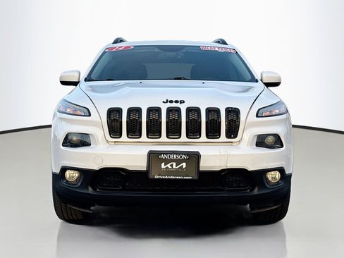 Used 2014 Jeep Cherokee Altitude w/ Comfort/Convenience Group image 17