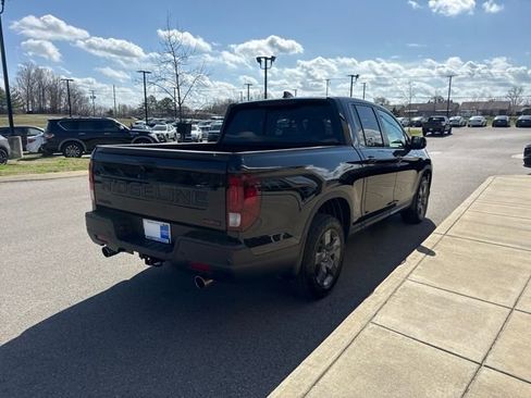 Certified 2024 Honda Ridgeline TrailSport image 4
