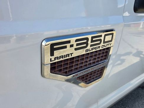 Used 2010 Ford F350 Lariat image 16