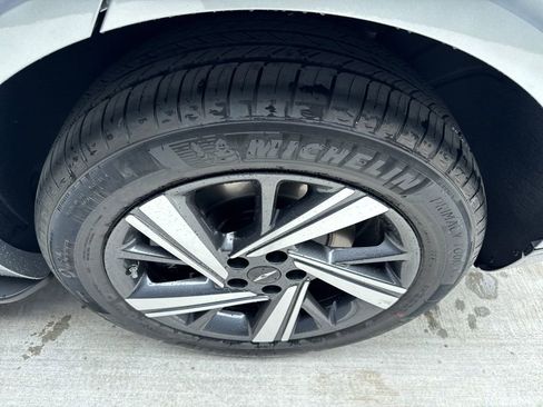 New 2026 Genesis GV70 3.5T Sport Advanced AWD/4WD image 19