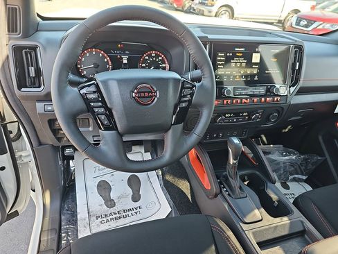 New 2026 Nissan Frontier Pro-X w/ Tow Package RWD image 20