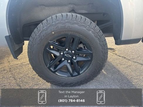 Used 2021 Chevrolet Silverado 1500 LT Trail Boss w/ Bed Protection Package image 6