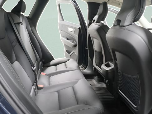 Used 2025 Volvo XC60 B5 Plus w/ Protection Package Premier AWD/4WD image 26