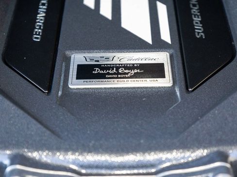 Used 2023 Cadillac Escalade ESV V image 34