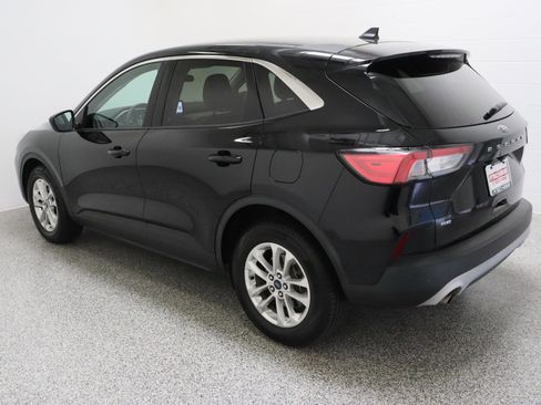 Used 2022 Ford Escape SE FWD image 9