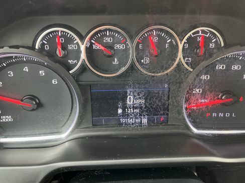 Used 2021 Chevrolet Silverado 2500 W/T w/ WT Convenience Package image 12