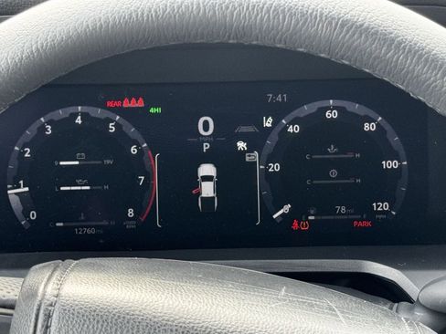 Used 2025 Toyota Tacoma TRD Sport AWD/4WD image 15