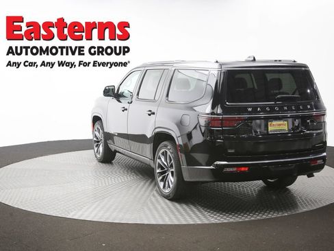 Used 2024 Jeep Wagoneer Series III w/ Premium Group I AWD/4WD image 72