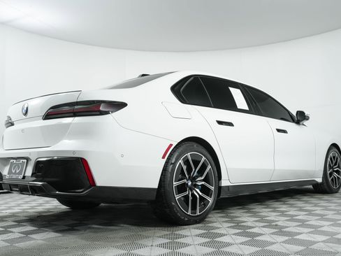 Used 2023 BMW 740i w/ Parking Assistance Package image 16