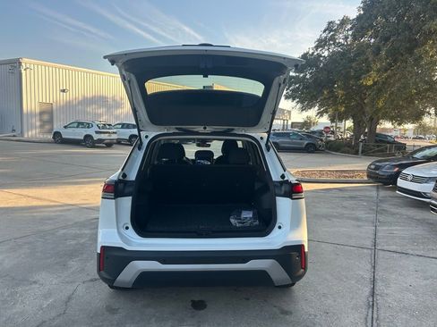 New 2026 Volkswagen Tiguan S FWD image 40