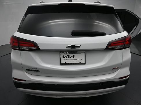 Used 2022 Chevrolet Equinox RS FWD image 9