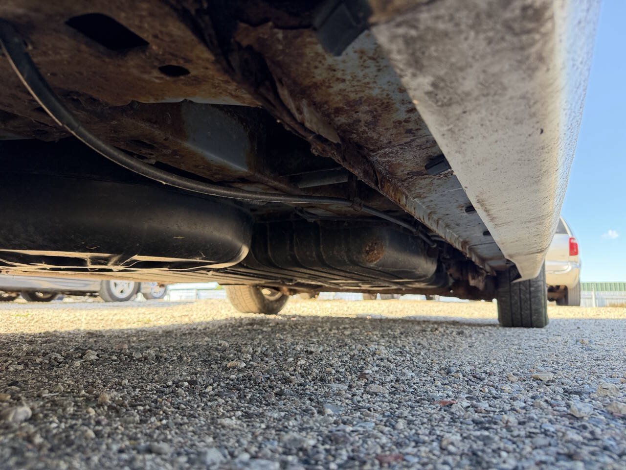 Used 2009 Chrysler Town & Country Touring FWD image 14