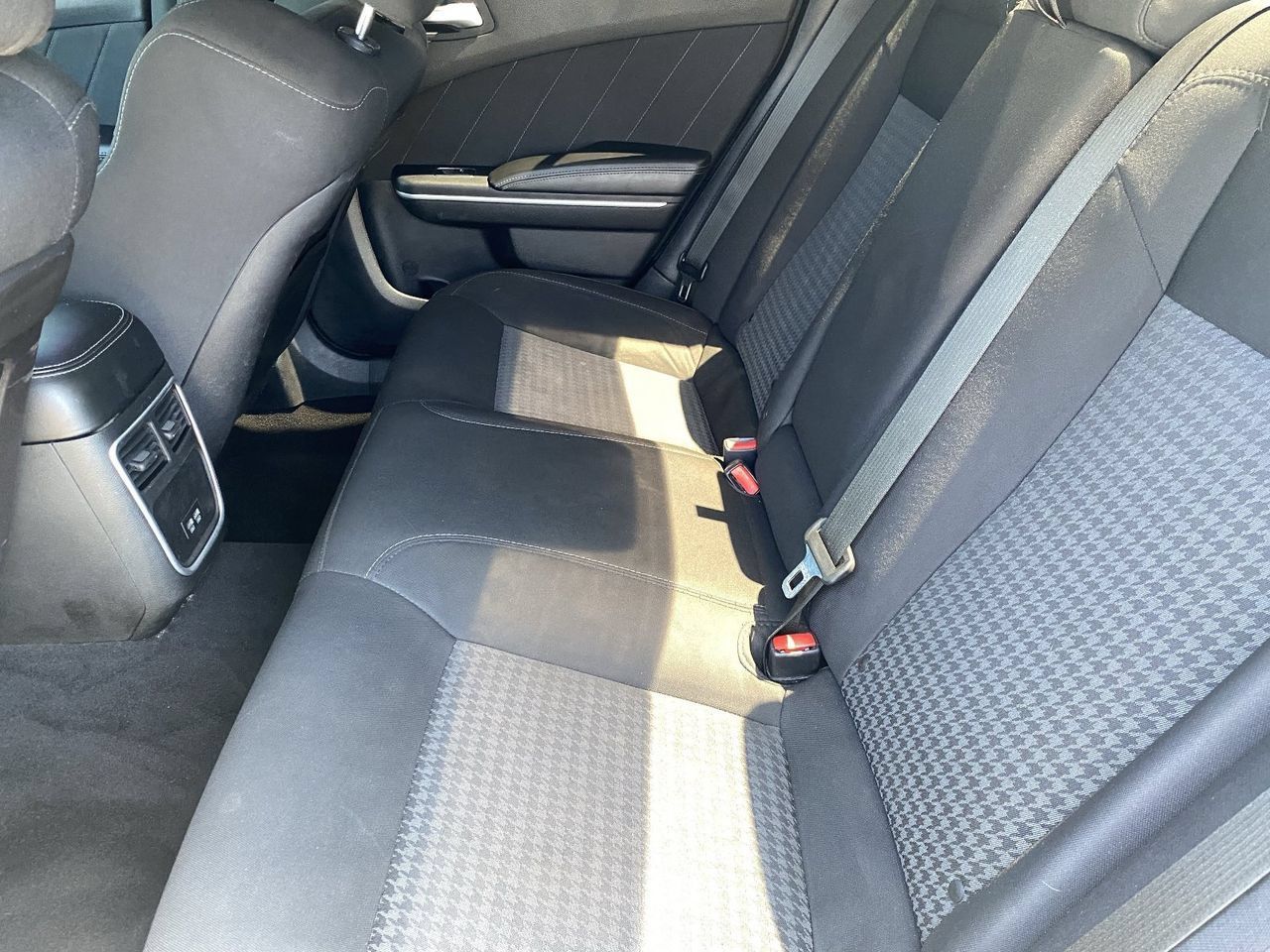 Used 2019 Dodge Charger R/T RWD image 14