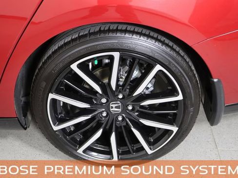 Used 2024 Honda Accord Touring image 11