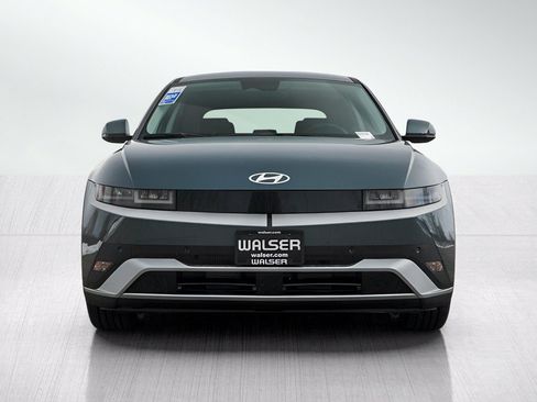 New 2026 Hyundai Ioniq 5 SE AWD/4WD image 2