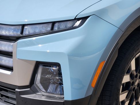 Certified 2025 Hyundai Santa Cruz SE AWD/4WD image 7