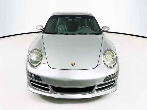 Used 2006 Porsche 911 Carrera S RWD image 3